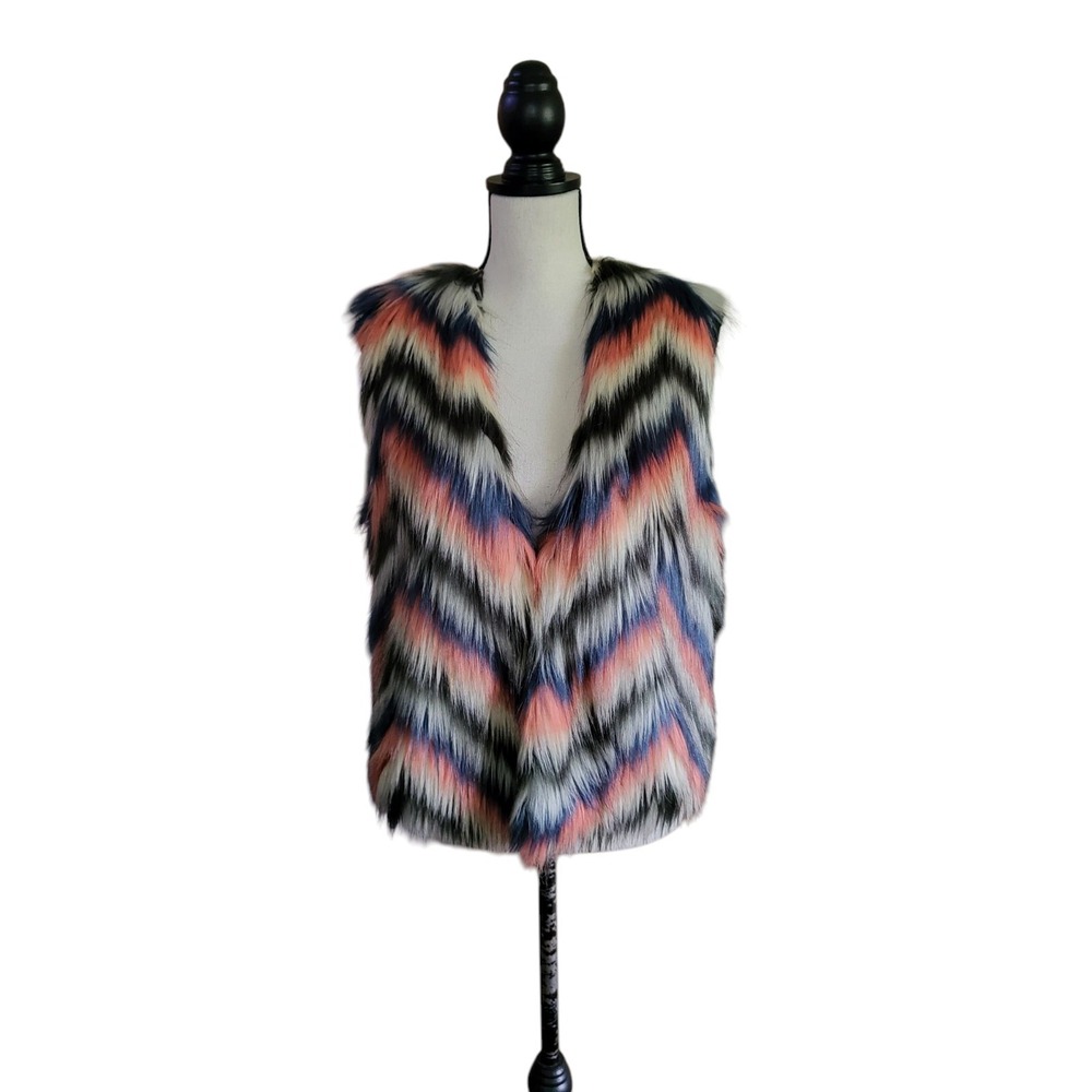 Furious Fur The Ethical Choice Faux Fur Vest Women's Size Medium Chevron